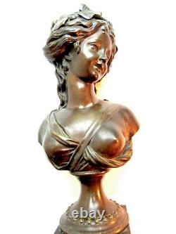 19th Century Statue, Woman on Black Marble Base, Patinated Bronze, Signed L. V. E. ROBERT