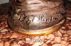 ART NOUVEAU CLOCK Subject Regule bronze patina on pink marble, signed