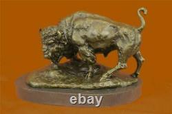 American Signed Buffalo Bull Bronze Sculpture By On Marble Base Figure Art