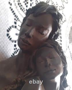 Arte Romera wedding statue signed in solid bronze with Carrara marble base