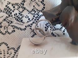 Arte Romera wedding statue signed in solid bronze with Carrara marble base