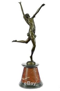 Beautiful Gilt Bronze Sculpture On Marble Base Signed Prof. Chiparus Height 61cm