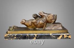 Bronze Art Deco on Marble Depicting Chicks and a Frog, Signed