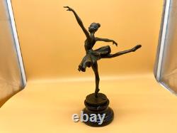 Bronze Ballerina Sculpture on a Marble Base after Milo