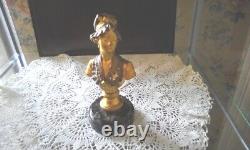 Bronze Bronze And Argenté On Marbre Signed A. Caron Art New End 19th
