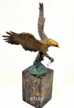 Bronze Bronze Figure Eagle Signed Baryeauf Base In Nachguss Marble