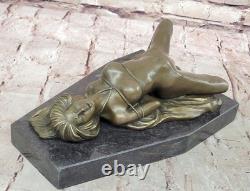 Bronze Nude Female Sculpture Statue Figurine, Signed, on a Marble Base