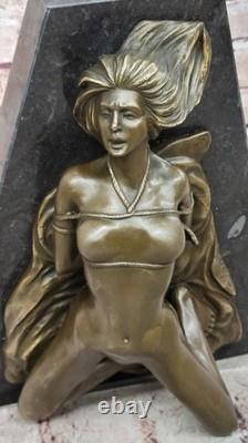 Bronze Nude Female Sculpture Statue Figurine, Signed, on a Marble Base