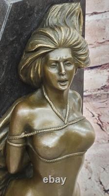 Bronze Nude Female Sculpture Statue Figurine, Signed, on a Marble Base