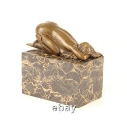 Bronze Nude Woman Sculpture on a Black Marble Base Signed