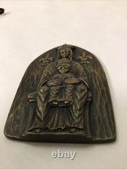Bronze Plate The Queen Anne From France On The Throne Signed Mr. Thevenet