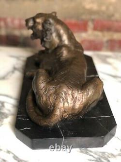 Bronze Russo's Lioness On Marble Base