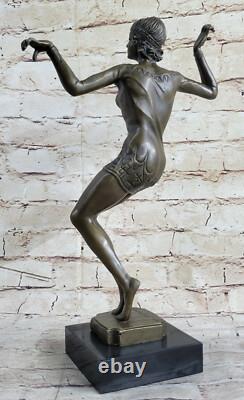 Bronze Sculpture Signed Art Deco Very Detailed D. Chiparus on Marble NR
