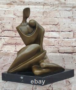 Bronze Sculpture Signed Depicting a Male-Female Couple on a Marble Base