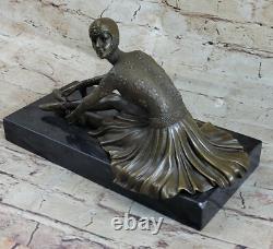Bronze Sculpture of a Dancer Signed Chiparus on a Marble Base, Art Deco
