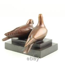 Bronze Sculpture of a Pair of Pigeons on Vintage Black Marble