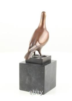 Bronze Sculpture of a Pigeon on Black Marble after Landon Metz
