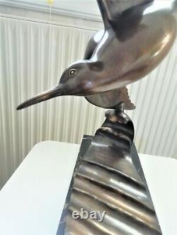 Bronze With Golden Patina (seagull On Wave) Posed On Black Marble, Signed Renetti