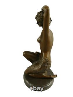Bronze Woman Sculpture in Art Nouveau Style on Black Marble after Milo