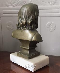 Bronze bust on marble by P. Dupont, Lyon, decorative clock or French antique mantel clock