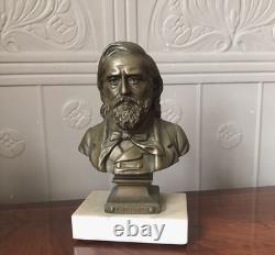 Bronze bust on marble by P. Dupont, Lyon, decorative clock or French antique mantel clock