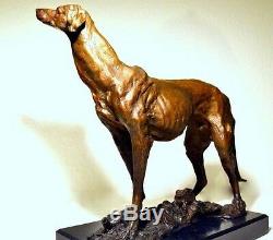 Bronzefigur- Greyhounds Signed On Base In Marble Made Handarbeit