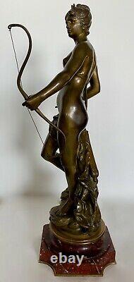 Dianne Chassenesse, Sculpture In Bronze By Math Moreau