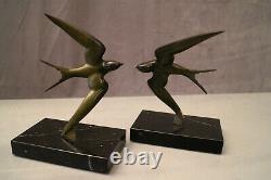 Georges Garreau's Pair Of Bronze Swallow Bookends On Marble