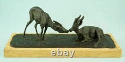Guido Cacciapuoti rare sculpture bronze pair of marble bases chamois Italy