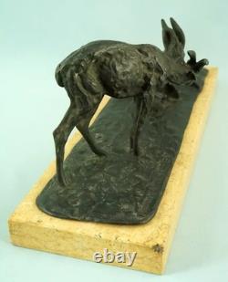 Guido Cacciapuoti rare sculpture bronze pair of marble bases chamois Italy
