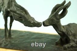Guido Cacciapuoti rare sculpture bronze pair of marble bases chamois Italy