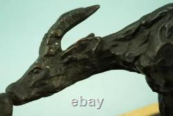 Guido Cacciapuoti rare sculpture bronze pair of marble bases chamois Italy