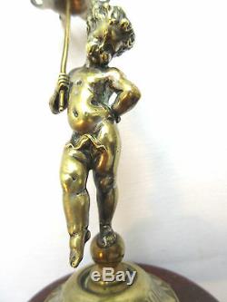 Holder Shows Silver Bronze / Marble Cherub Cherub With A Parasol Signed L. Kley