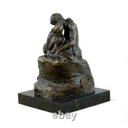 Impressionist bronze sculpture The Kiss on black marble after Rodin