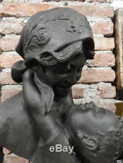 Magnificent Bronze Sculpture Signed Mom Hug Of Merente On Marble Base