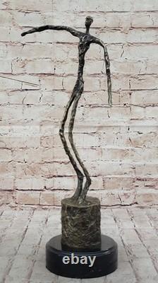 Magnificent Signed Bronze Sculpture Artwork Figurine on Marble Base, Hot Cast