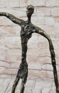 Magnificent Signed Bronze Sculpture Artwork Figurine on Marble Base, Hot Cast