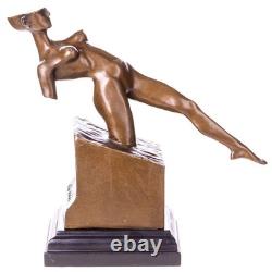 Modern bronze woman sculpture on a marble base after Aldo Vitaleh