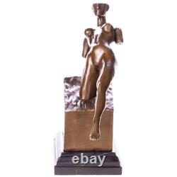 Modern bronze woman sculpture on a marble base after Aldo Vitaleh