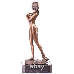 Nude Woman Sculpture in Bronze on a Black Marble After Aldo Vitaleh