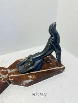 Pair of bookends in marble and bronze signed Hippolyte MOREAU - The Sea Lions
