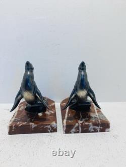 Pair of bookends in marble and bronze signed Hippolyte MOREAU - The Sea Lions