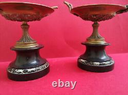 Pair of bronze and marble cups signed J Moigniez, lizard grasshopper decoration