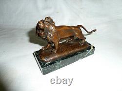 Rare Bronze Animalier Le Lion Who Rugis Signed Charles Aubert Epoque 19th Bronze
