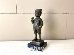 Sculpture Boy with a Cigarette in Bronze on Marble after Schmidt Felling