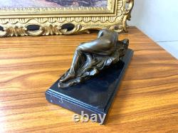 Sculpture Sleeping Beauty on a black marble base after Milo