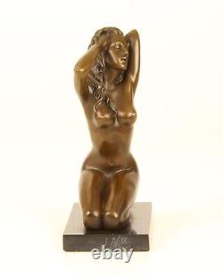 Sculpture of Nude Erotic Woman in Bronze on Black Marble After Claude