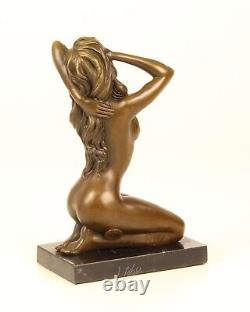 Sculpture of Nude Erotic Woman in Bronze on Black Marble After Claude