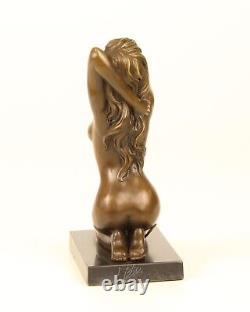 Sculpture of Nude Erotic Woman in Bronze on Black Marble After Claude