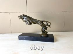 Sculpture of a Leaping Lion Car Mascot in Bronze on a Marble Base After C. Brau